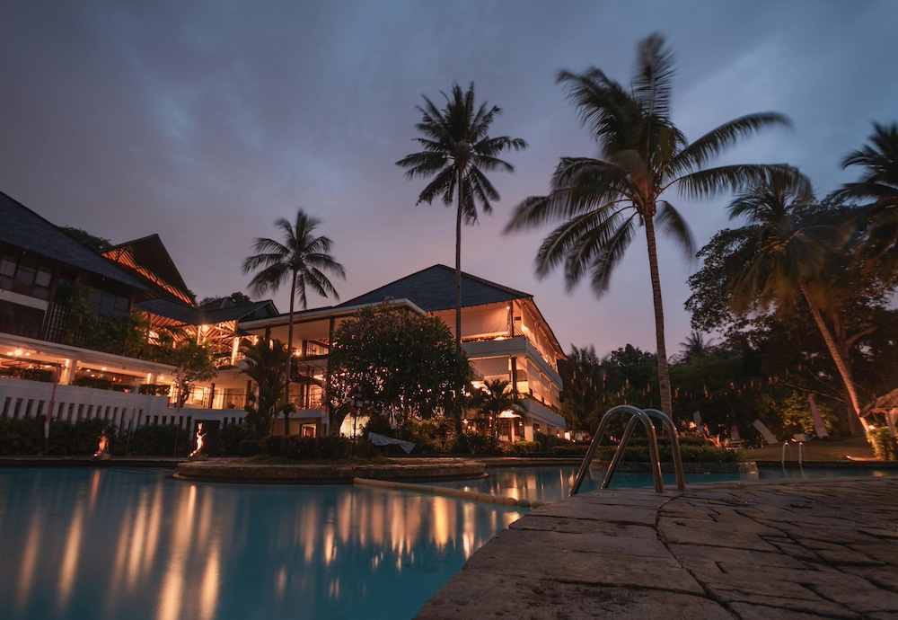 Services HotelBooking1 copy